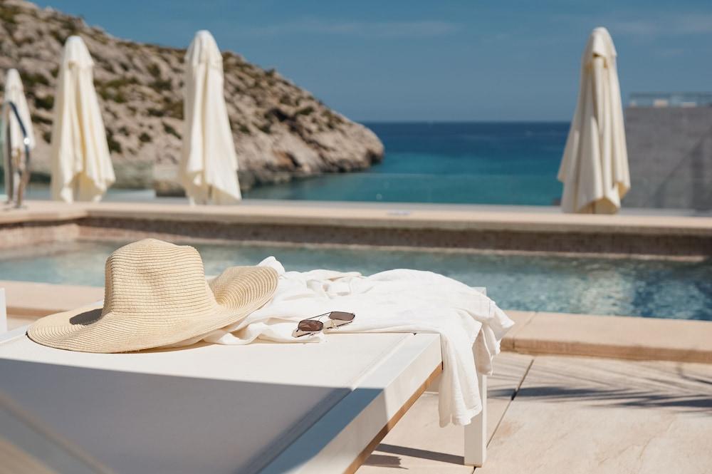 Hoposa Niu Hotel Cala San Vicente  Exterior photo